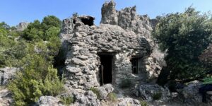 Lire la suite à propos de l’article Protégé : Livre d’Or de l’Ermitage du Frère Bruno
