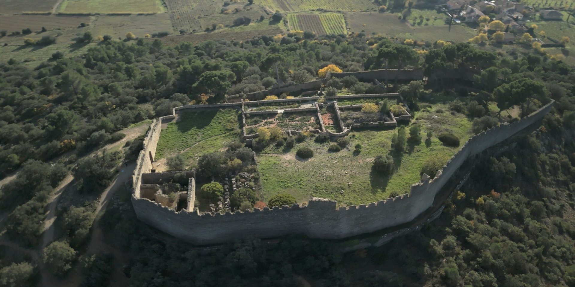 La Forteresse du Castellas de Montpeyroux 