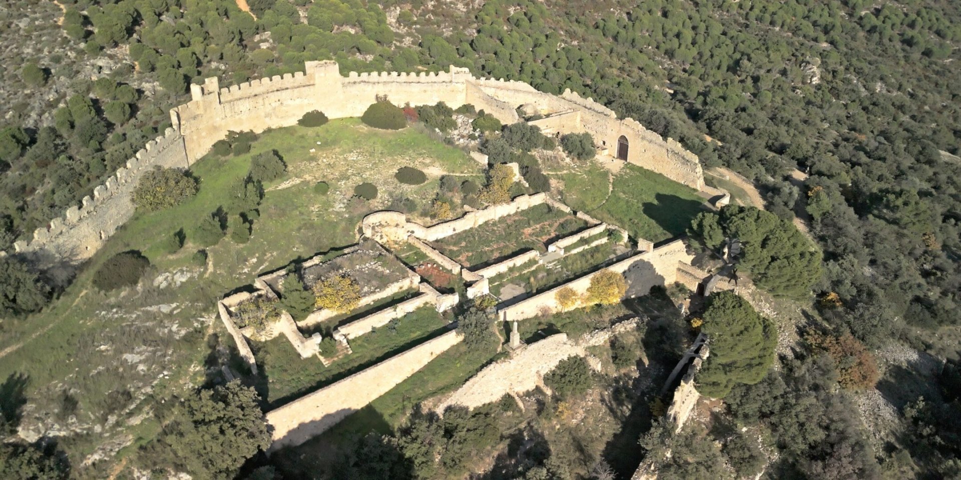 La Forteresse du Castellas de Montpeyroux 